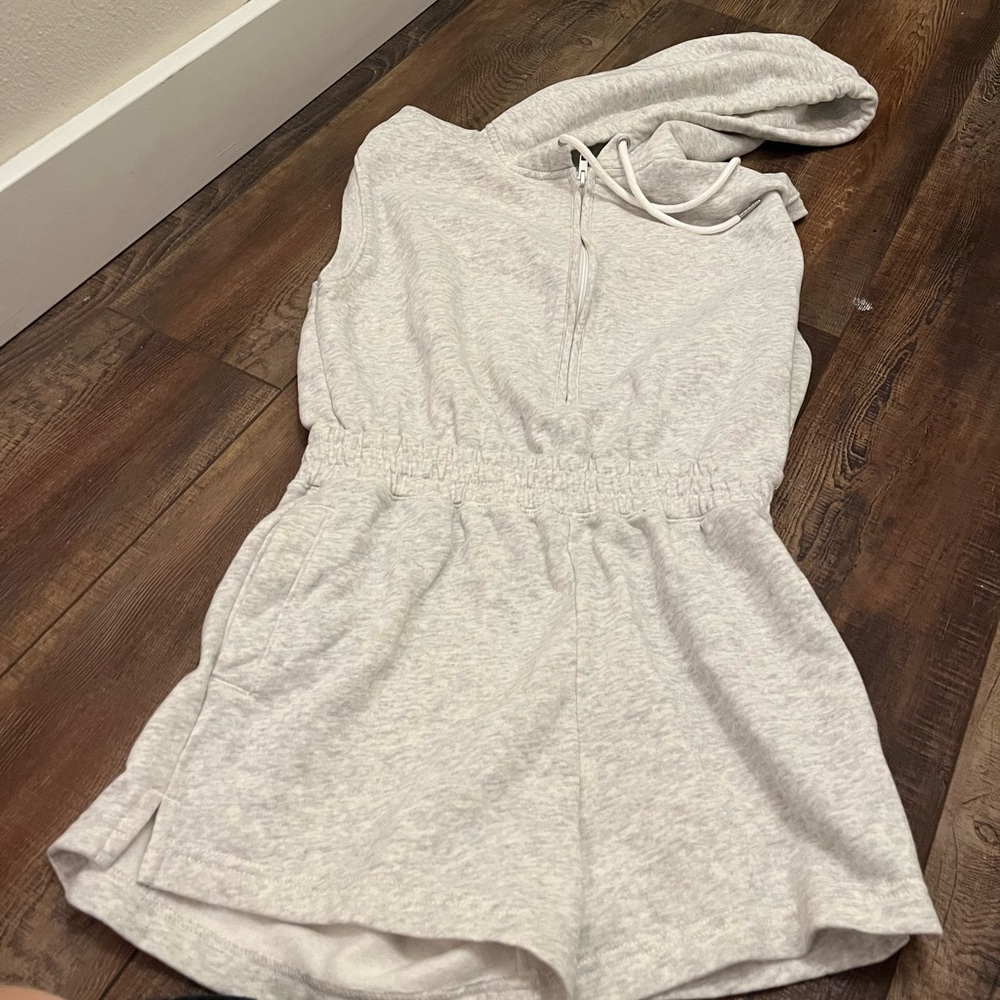 Abercrombie & Fitch Gray Jumpsuit for Effortless Style romper